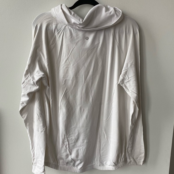 Lululemon White Sweatshirt Size 10 - Picture 2 of 2